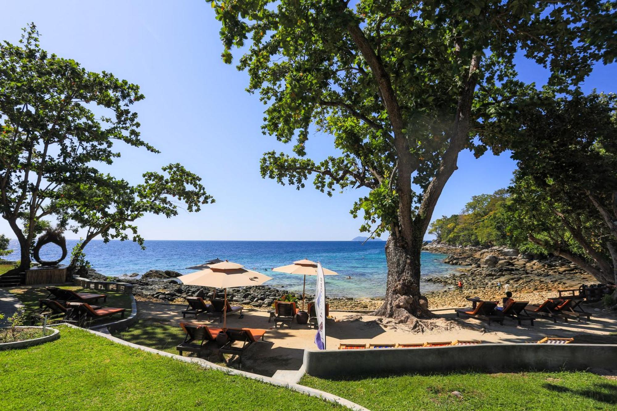 Ban Raya Resort And Spa Ko Racha Yai Exteriör bild