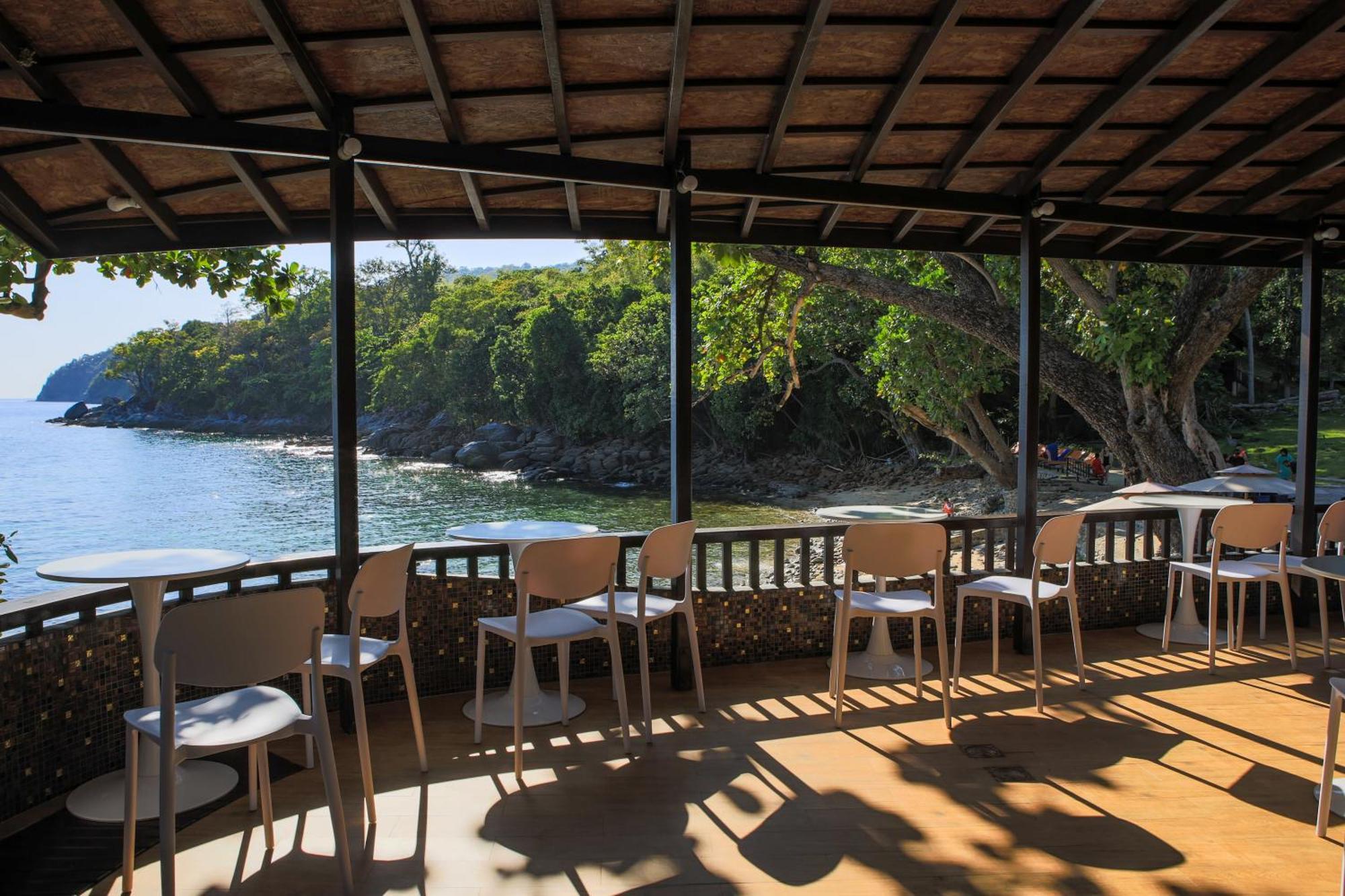 Ban Raya Resort And Spa Ko Racha Yai Exteriör bild
