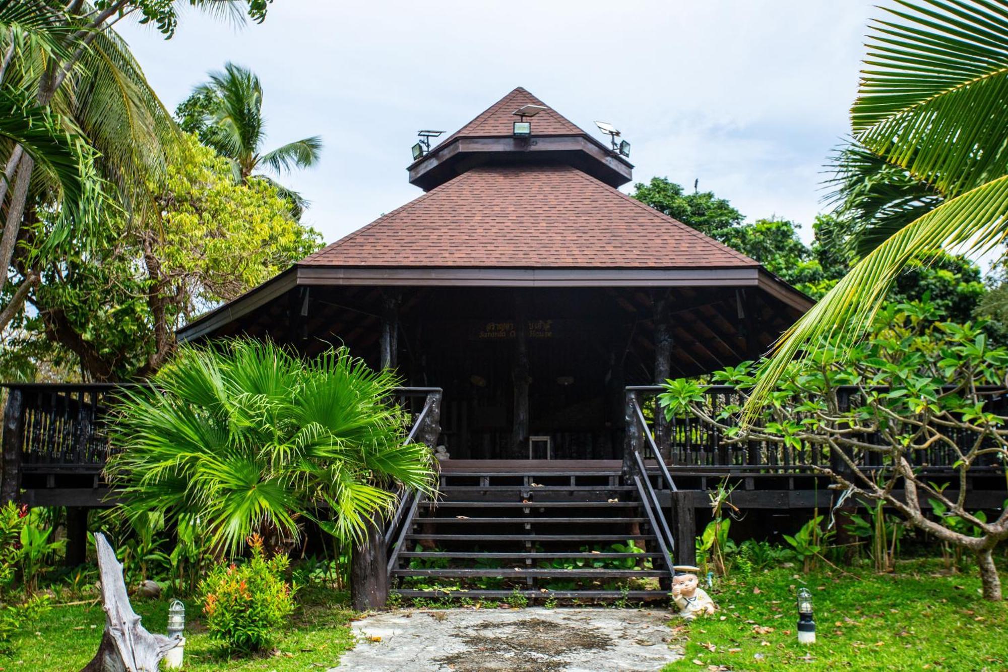 Ban Raya Resort And Spa Ko Racha Yai Exteriör bild